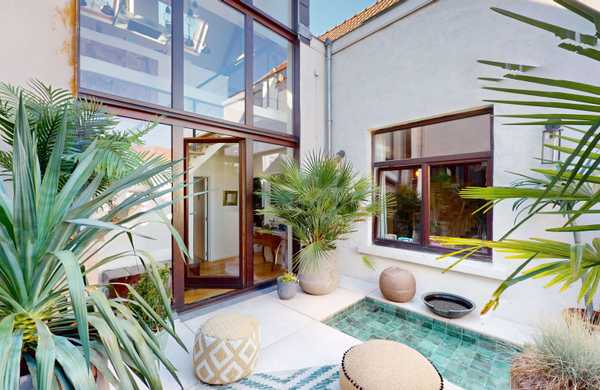 Aménagement d'une terrasse méditerranéenne au cœur d’une Bruxelles par un paysagiste