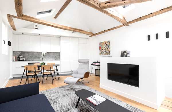 Modernisation d’un appartement duplex sous les combles par un architecte à Bruxelles