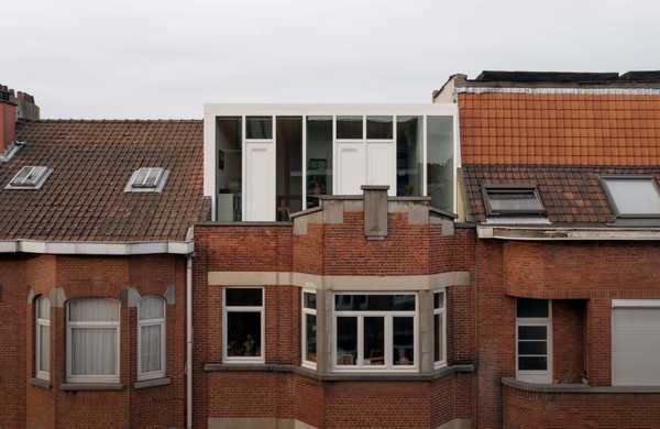 Surélévation d'un appartement conçue par un architecte à Bruxelles